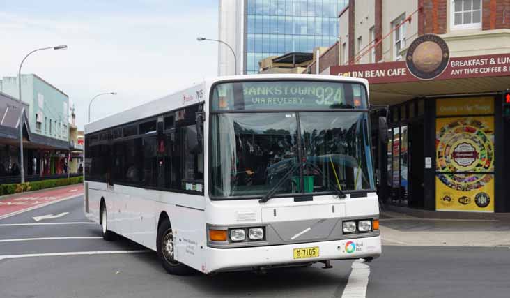 Transdev Volvo B10L Volgren CR221L 110